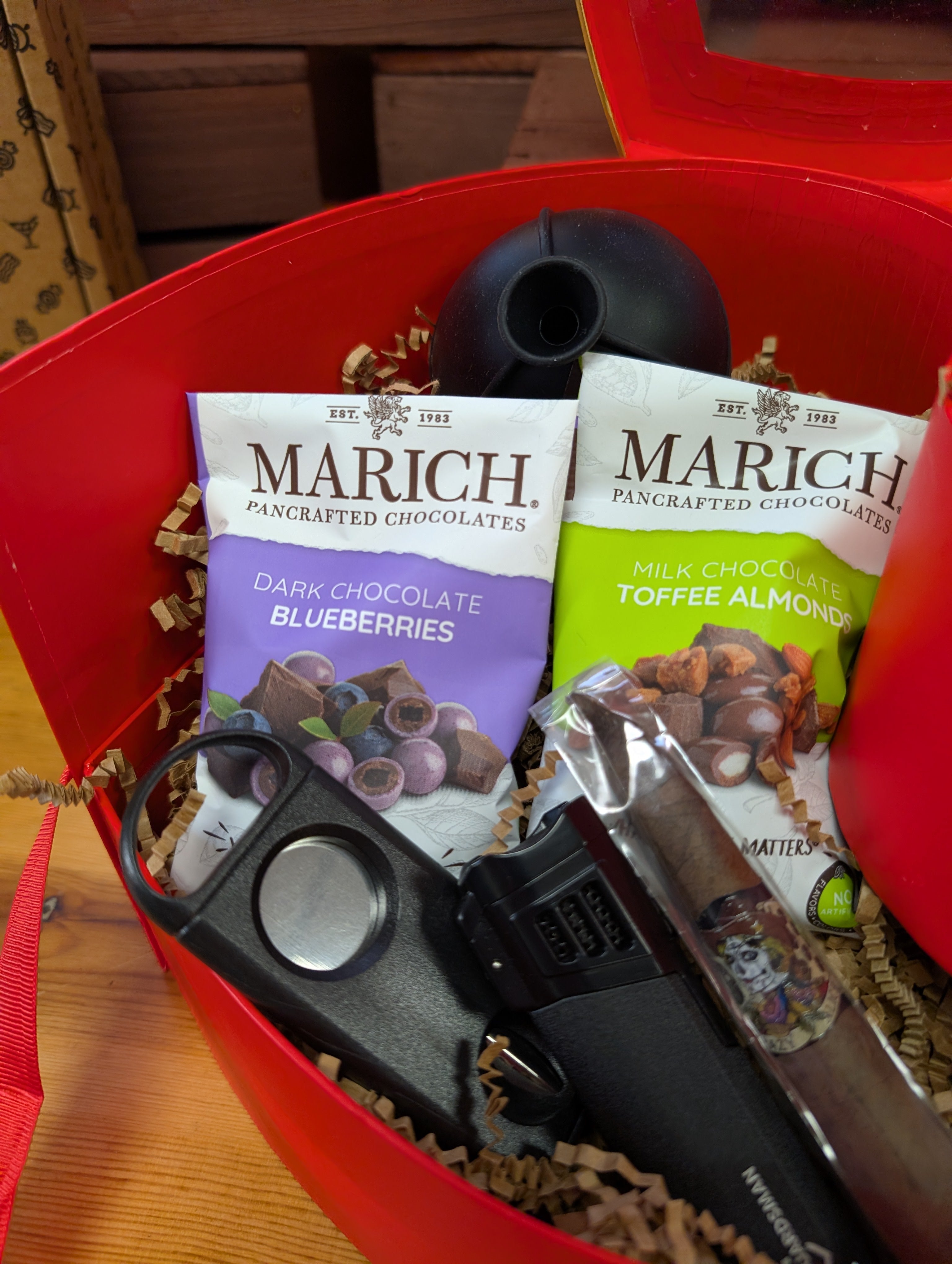 Scotch Heart - Valentine's Day Gift Basket for Men