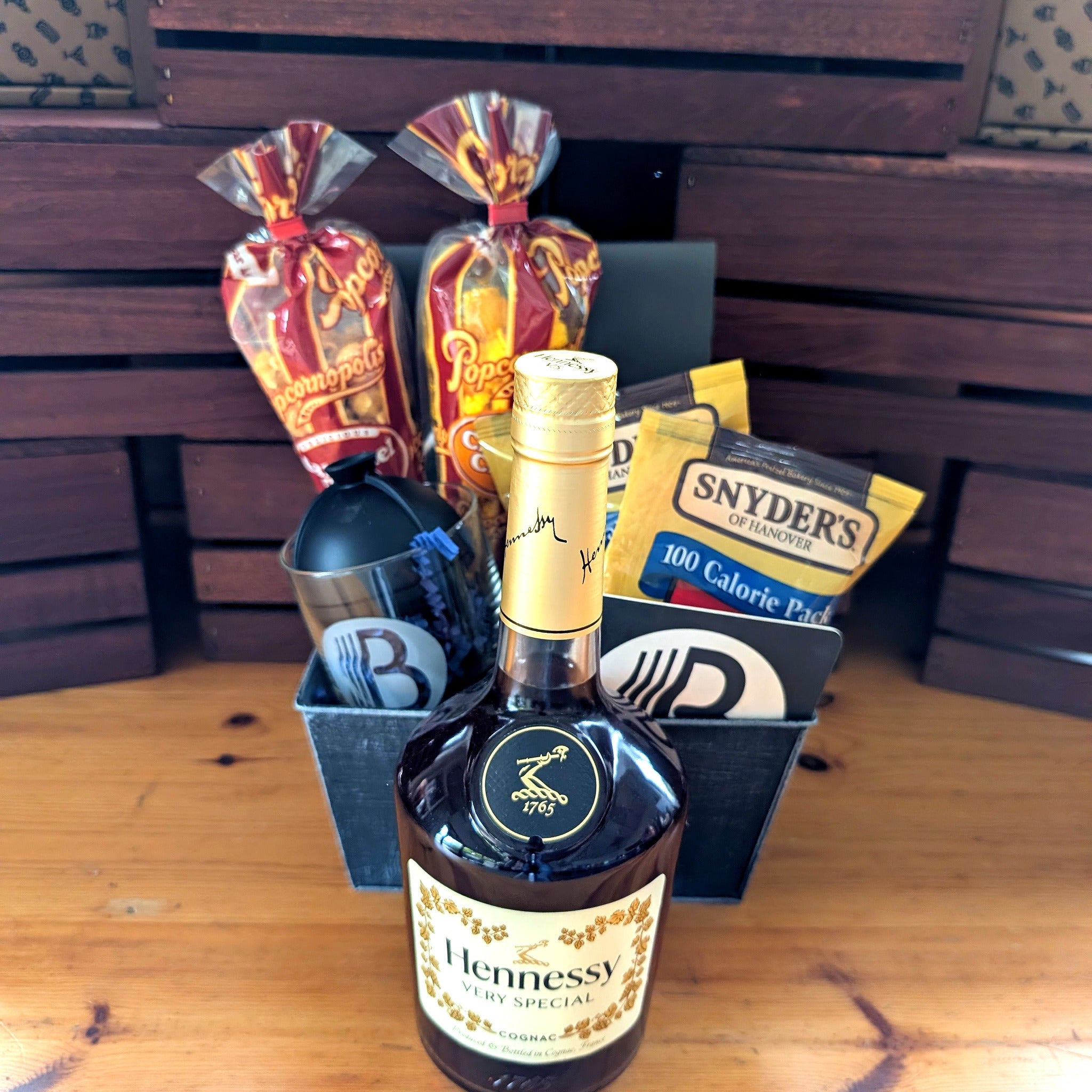 Hennessy VS Cognac Gift Set | The BroBasket