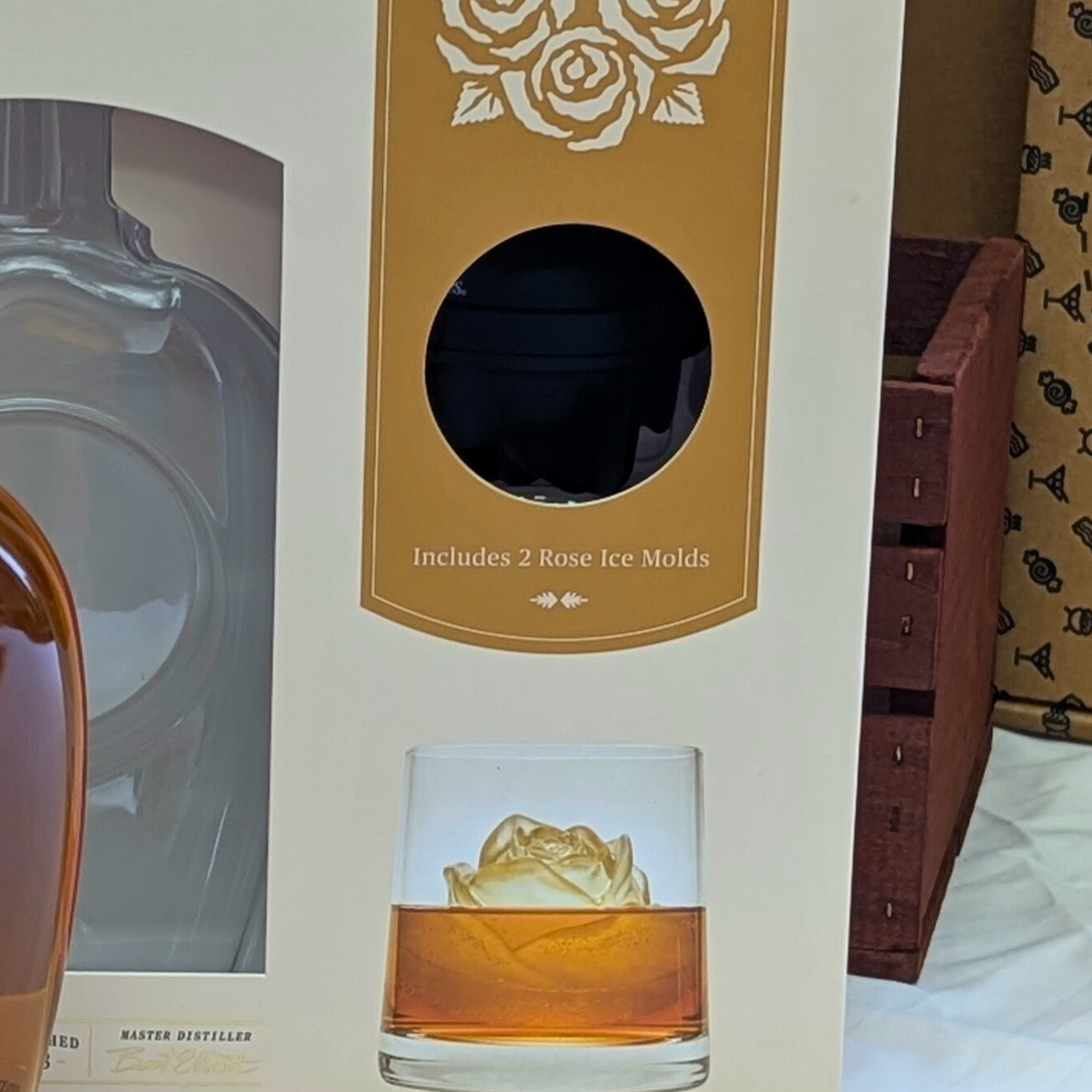 Four Roses Small Batch Bourbon Gift Set